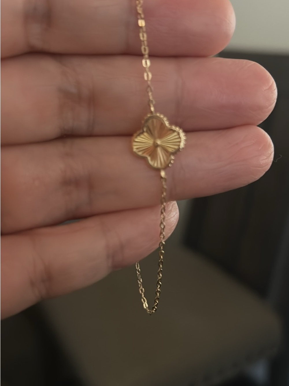 18K Gold Sunburst Clover Necklace & Bracelet Set 🍀
